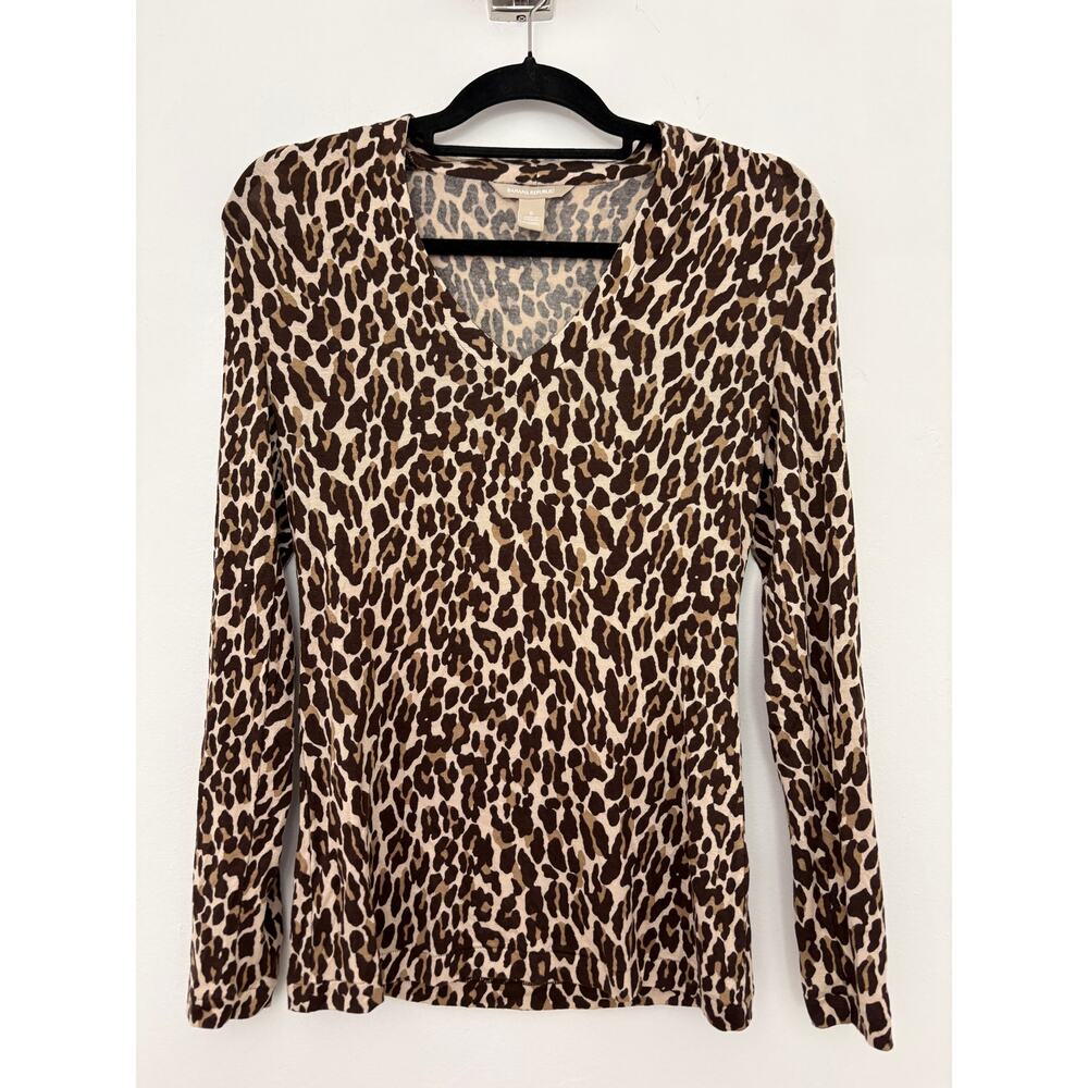Banana Republic Leopard Print Long Sleeve V-Neck Top Size Small